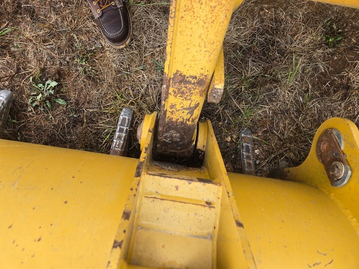 caterpillar-420f-image-105