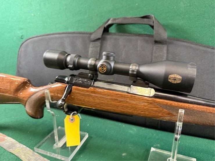 browning-medallion-a-bolt-30-06-sprg-rifle-image-7