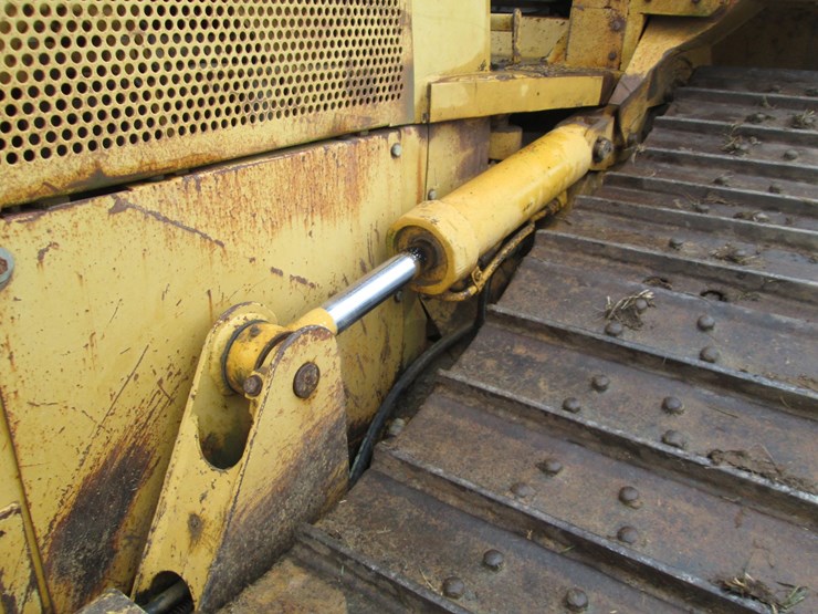 caterpillar-d5m-lgp-image-26