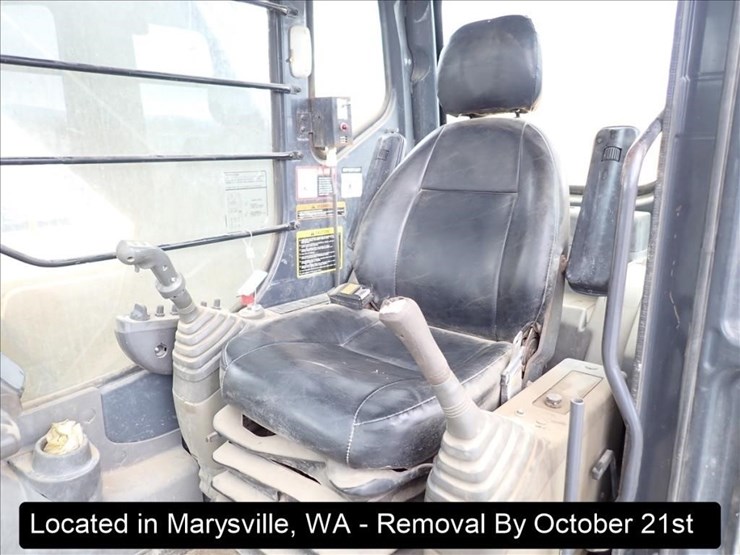 2002-deere-330c-lc-image-16