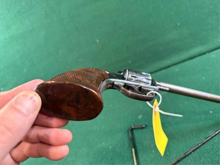 h&r-mdl.922-22cal-revolver-image-6
