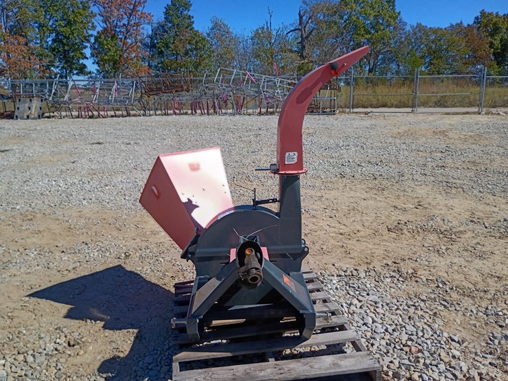 #27046-•-tmg-3-point-wood-chipper-image-3