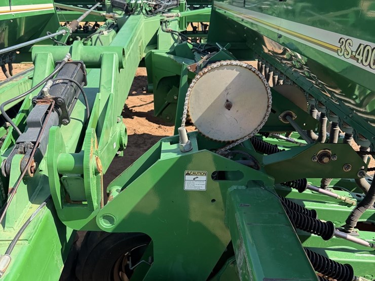 great-plains-3s4000hd-image-23