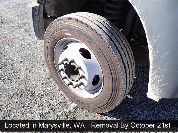2014-ford-f550-image-33