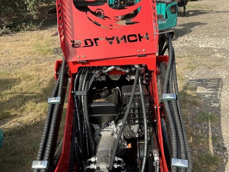 #99-•-mini-skid-steer-tracked-loader---ssl60---gas-image-9