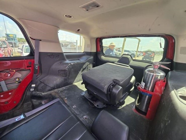 chevrolet-tahoe-image-8