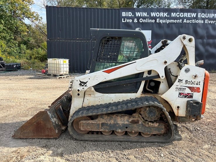 2019-bobcat-t595-image-4
