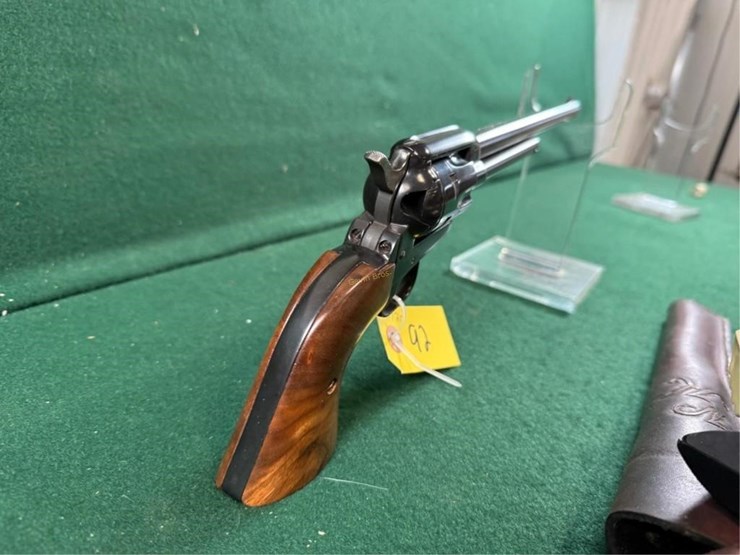colt-buntline-scout-22cal-revolver-image-3