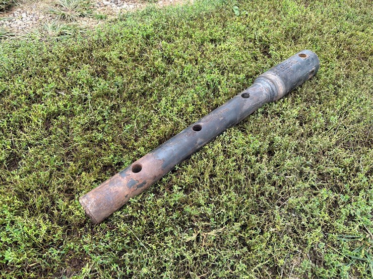 bobcat-post-hole-digger-arm-extension-image-1