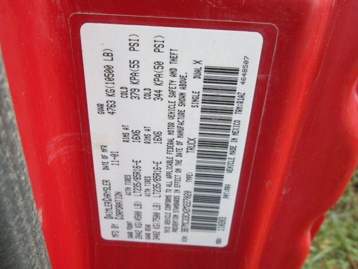 2002-dodge-3500-image-32