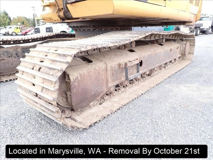 2002-deere-330c-lc-image-51