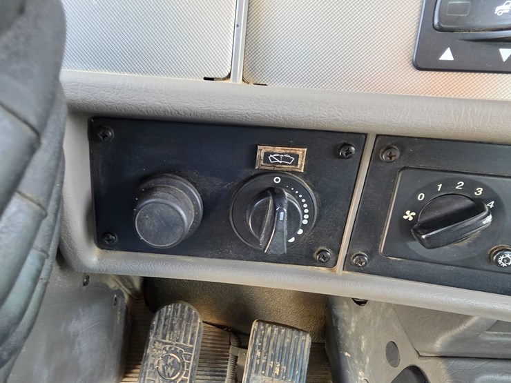2018-kenworth-t370-image-67