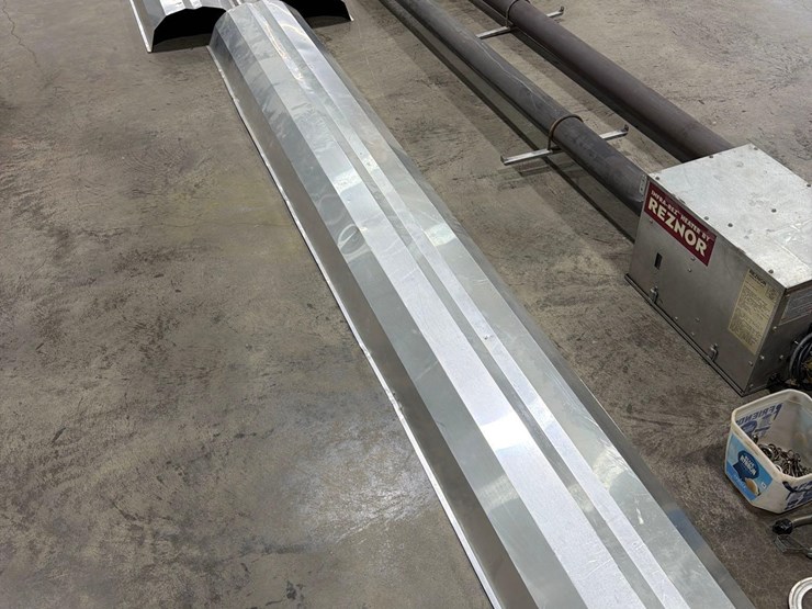 reznor=-100,000-btu-l.p.-30ft-radiant-tube-heat-image-9