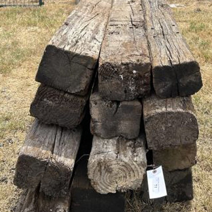 #71 • (12) Railroad Ties