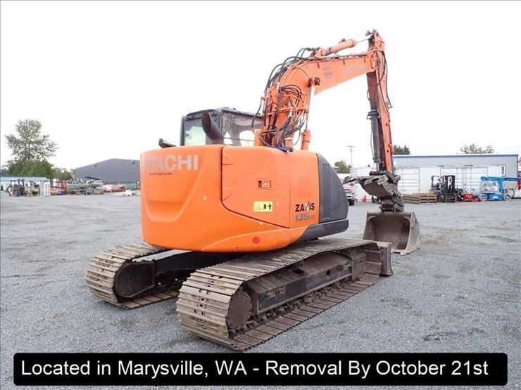 2014-hitachi-zx135us-5b-image-39