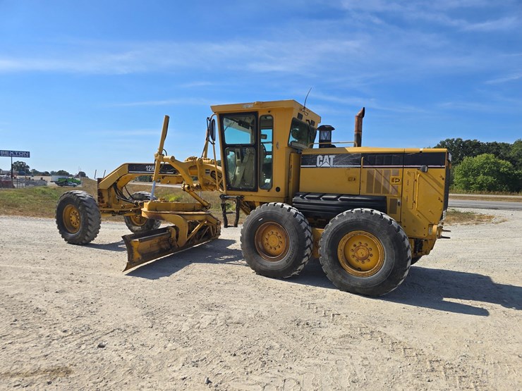 2005-caterpillar-12h-image-5