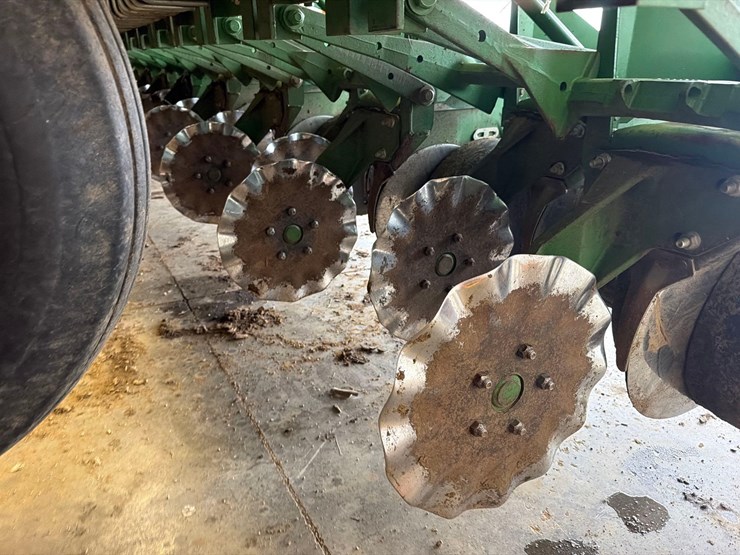 1991-john-deere-1530-image-60