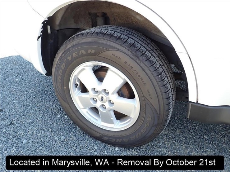 2012-ford-escape-image-12