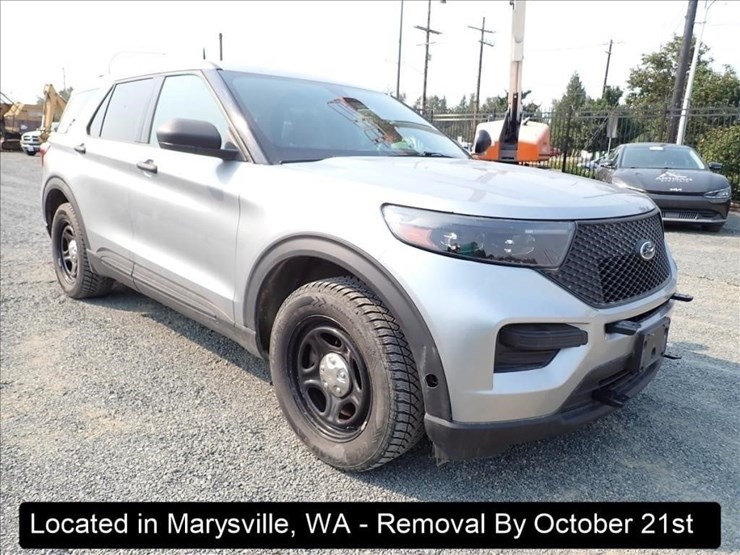 2020-ford-explorer-image-14
