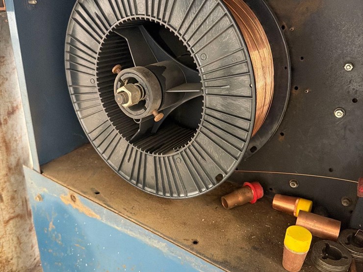miller-matic-200-wire-welder-image-14