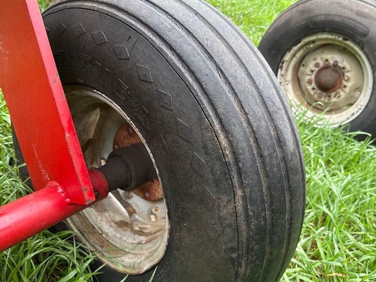 case-ih-3900-image-44