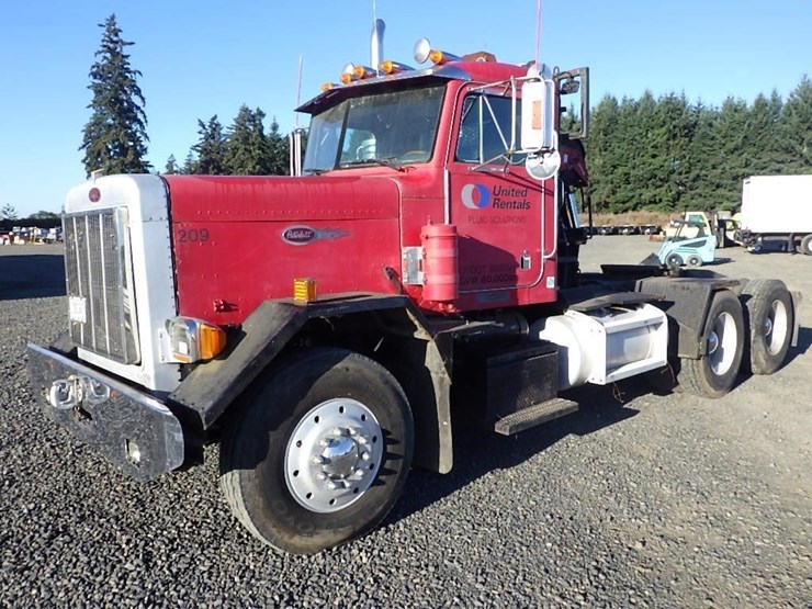 1995-peterbilt-357-image-1