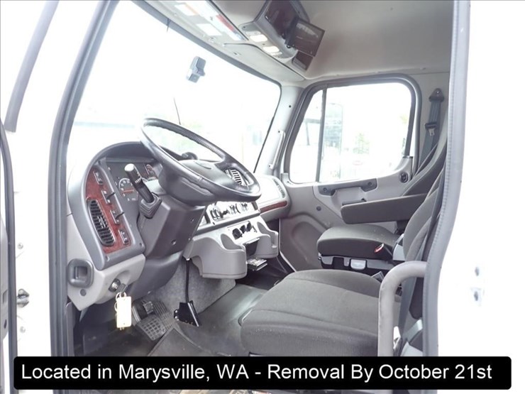 2024-freightliner-m2-image-21