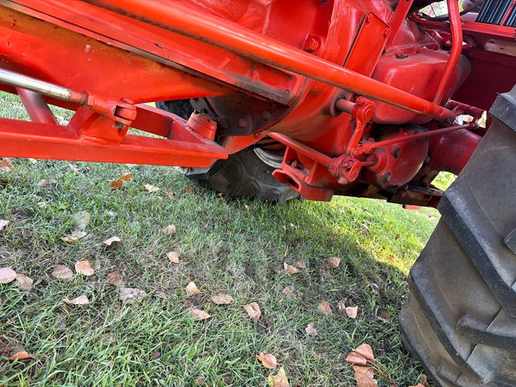 case-900-wheatland-propane-tractor-image-34