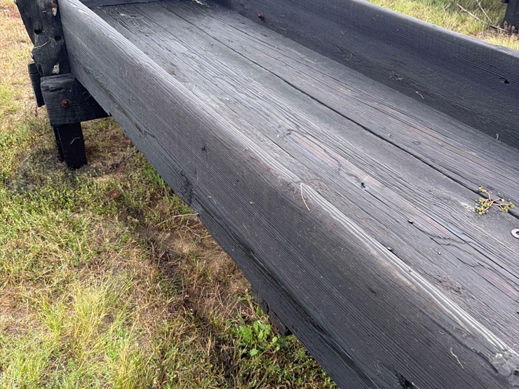 doon-saw-mill-3ft-x-14ft-wood-feed-bunk-image-6