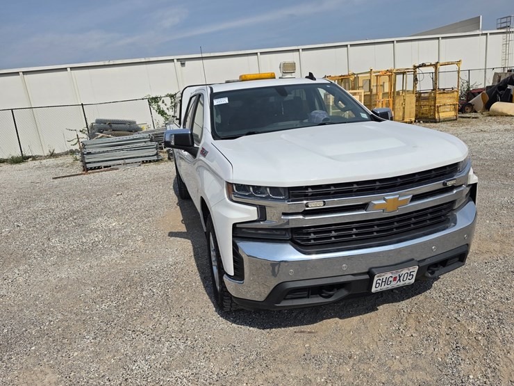 #25311-•-2019-chevrolet-silverado-pickup-truck-image-24