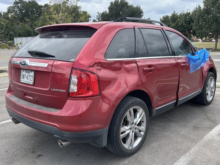 2011-ford-edge-image-4