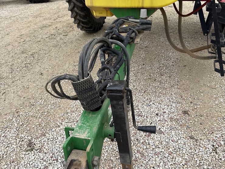 2012-fast-1850-gallon-pull-type-sprayer—2nd-owner-image-19