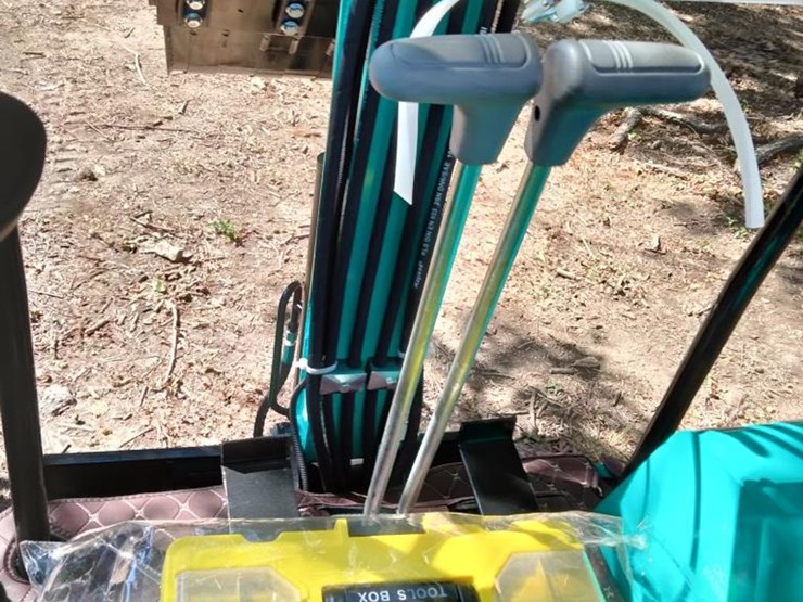 #2-•-cfg-mini-excavator---h16r-image-7