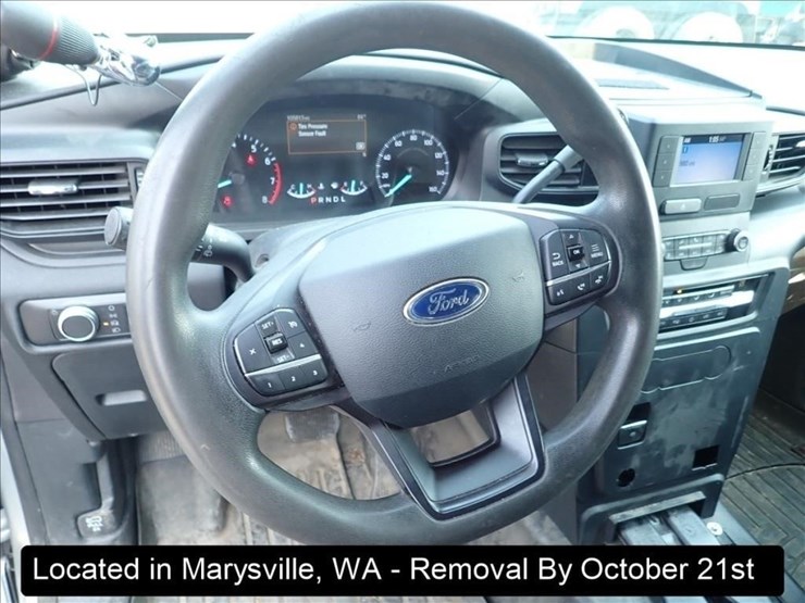 2020-ford-explorer-image-7
