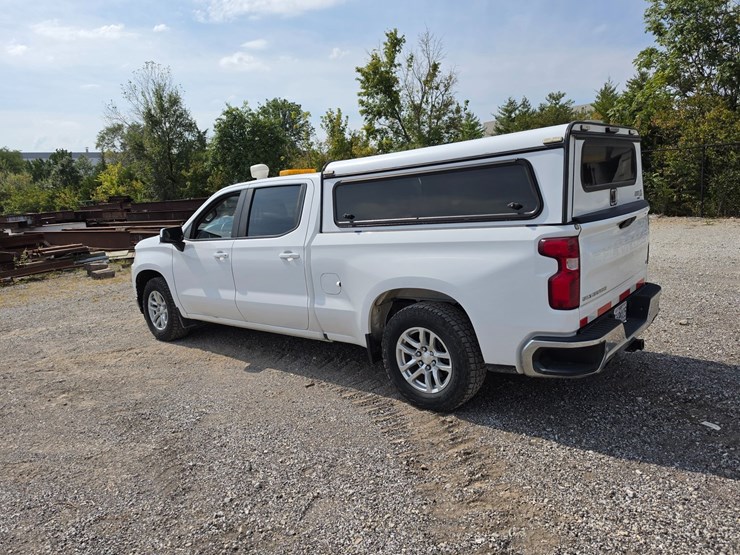 #25311-•-2019-chevrolet-silverado-pickup-truck-image-9