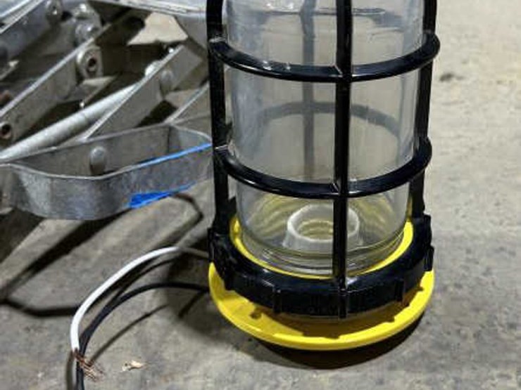 #150-•-wheel-stabilizer-pair-&-explosion-proof-light-image-2