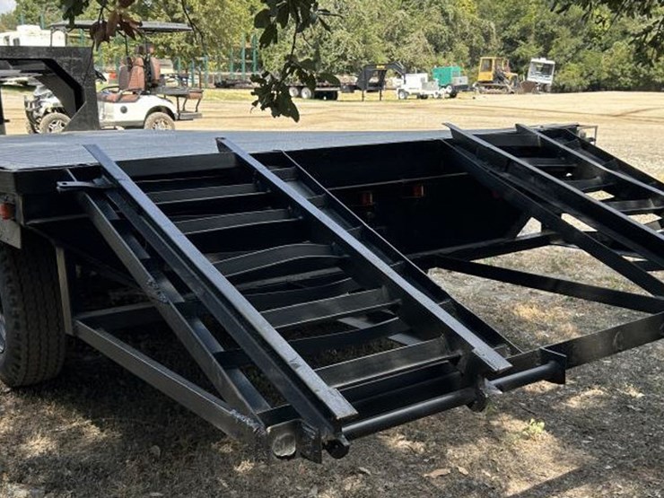 #48-•-16'-homemade-gooseneck-trailer-w/-ramps-image-7