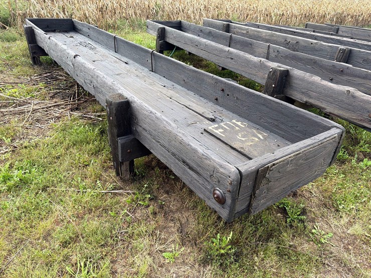 doon-saw-mill-3ft-x-20ft-wood-feed-bunk-image-3