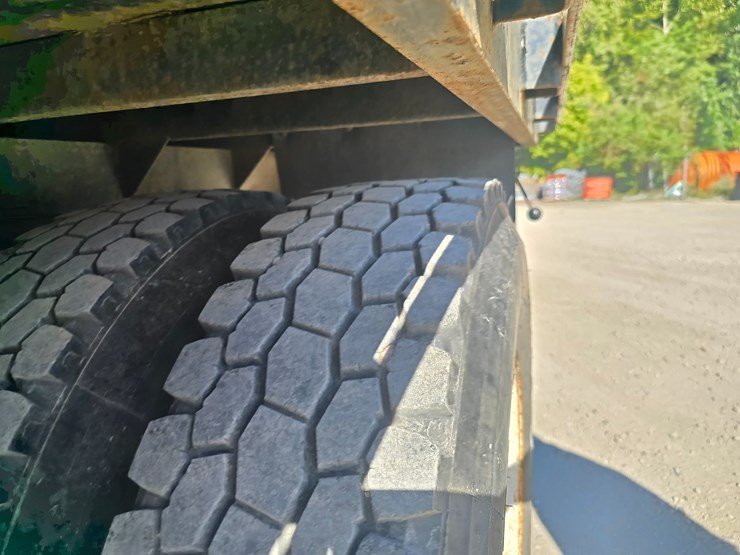 2006-international-durastar-4300-image-55