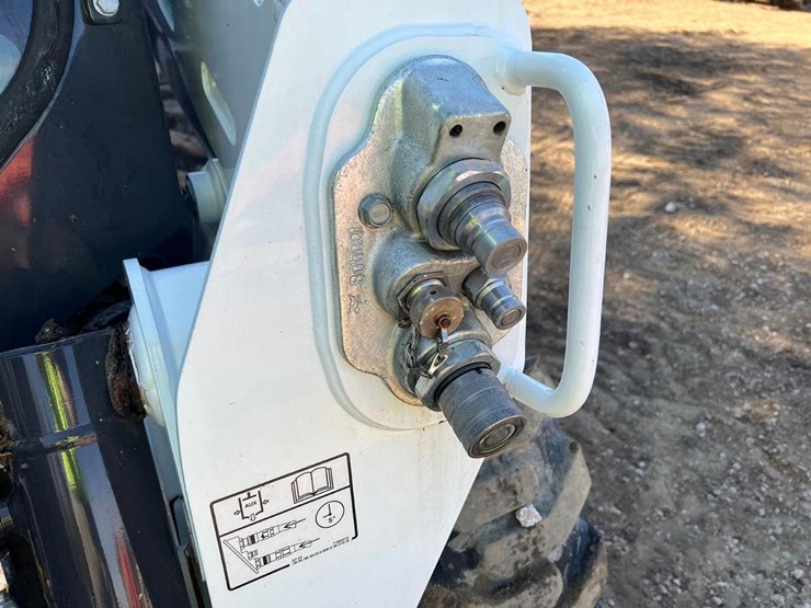 bobcat-s590-image-12