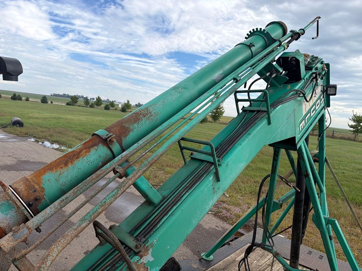 houle-9ft-manure-pump-image-14