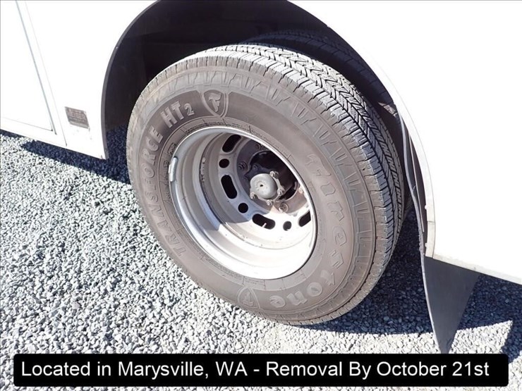 2009-dodge-3500-image-21