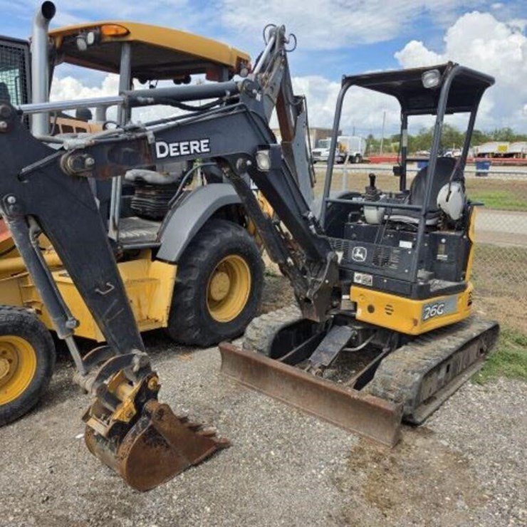 DEERE 26G
