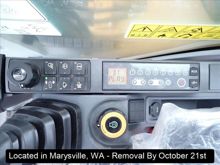 2024-caterpillar-320gc-image-28
