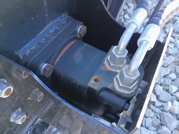 #27034-•-captok-rock-rake-skid-steer-attachment-image-10