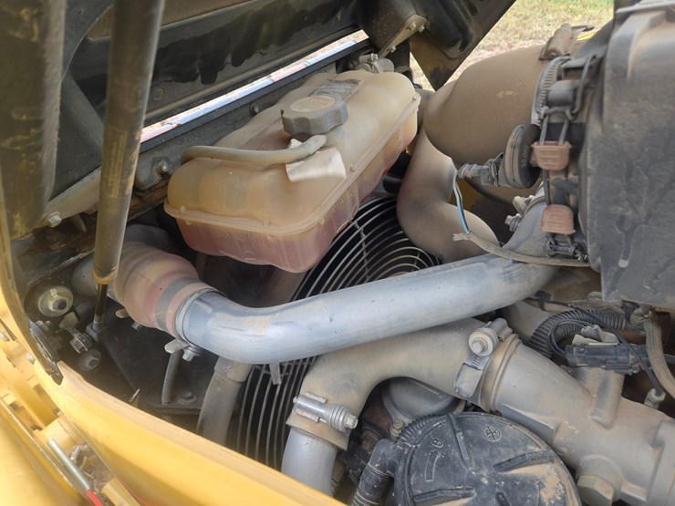 caterpillar-420f-image-32