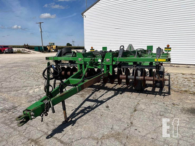 2006-john-deere-714-image-1