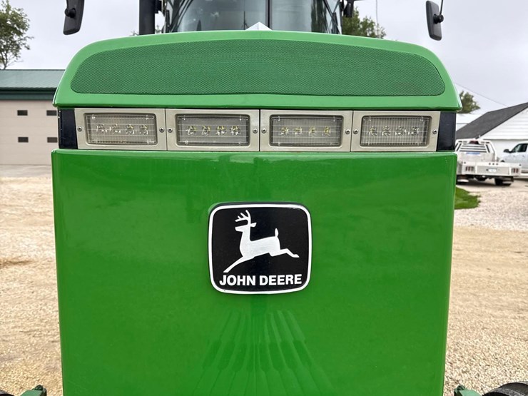 1994-john-deere-4560-image-8