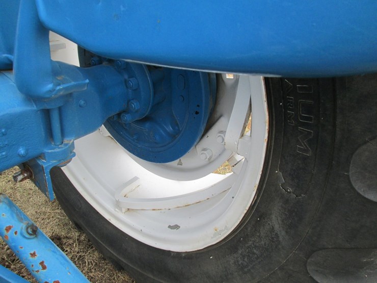 ford-3000-image-8
