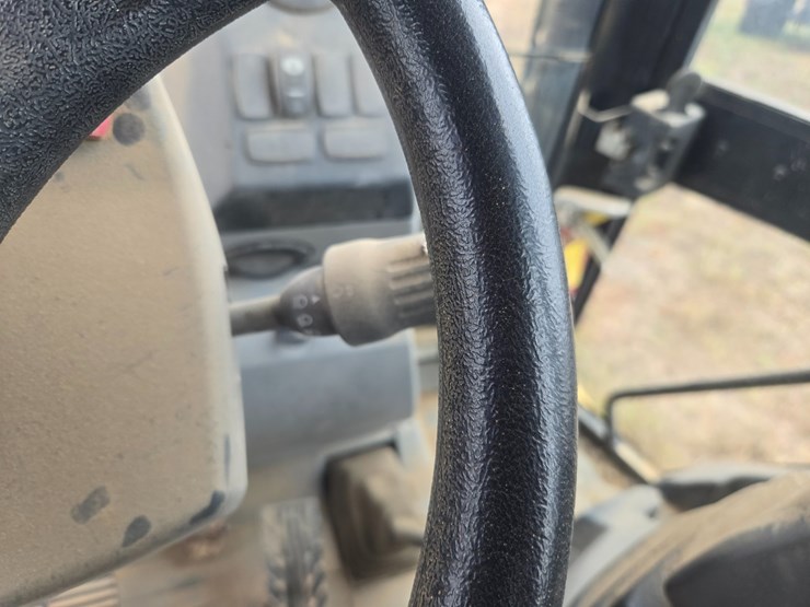caterpillar-420f-image-48